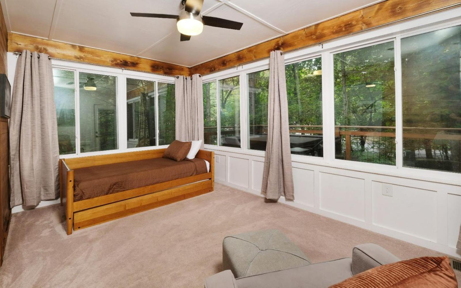 Shady Creek Villa Gatlinburg Exterior photo